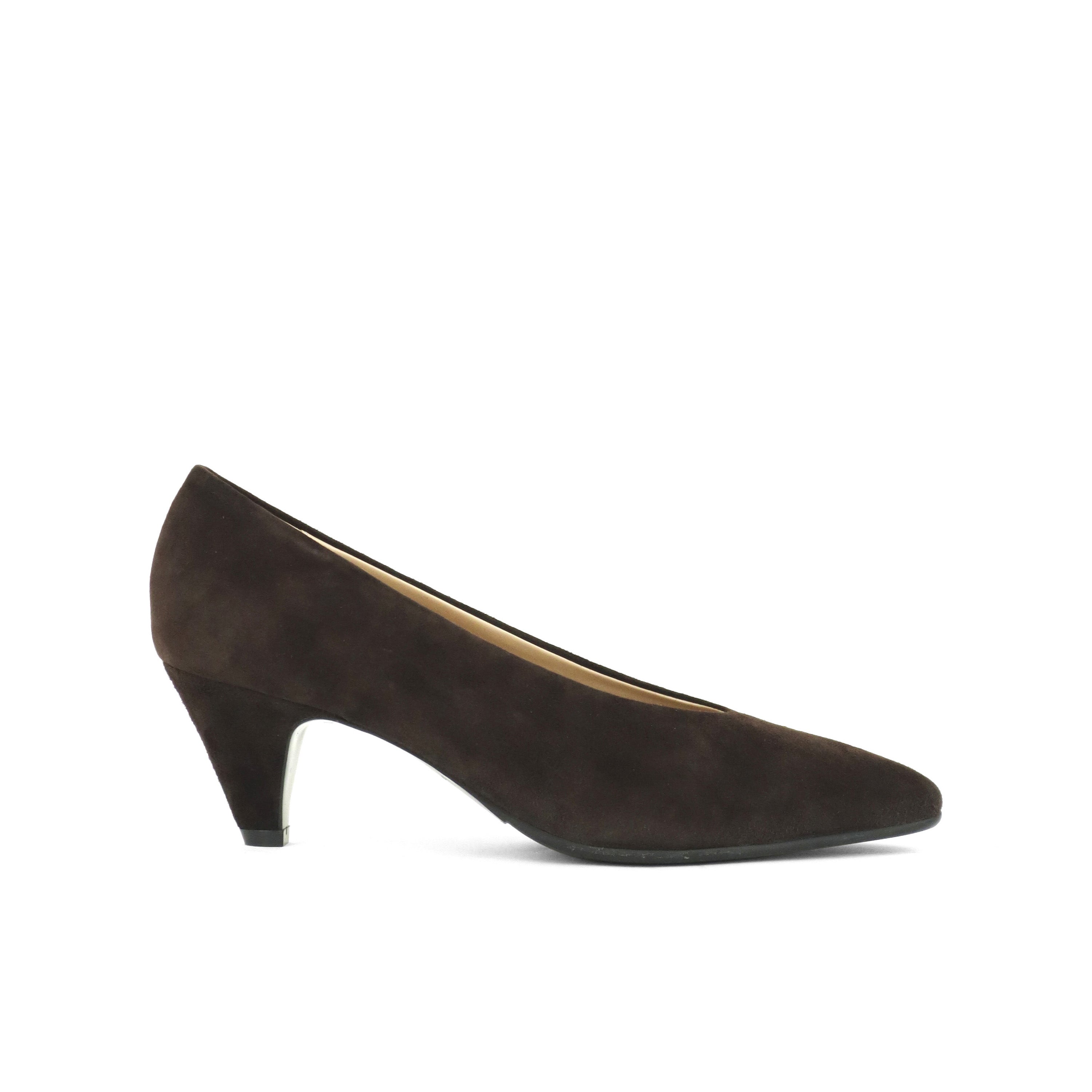 Eleanor Suede Moro