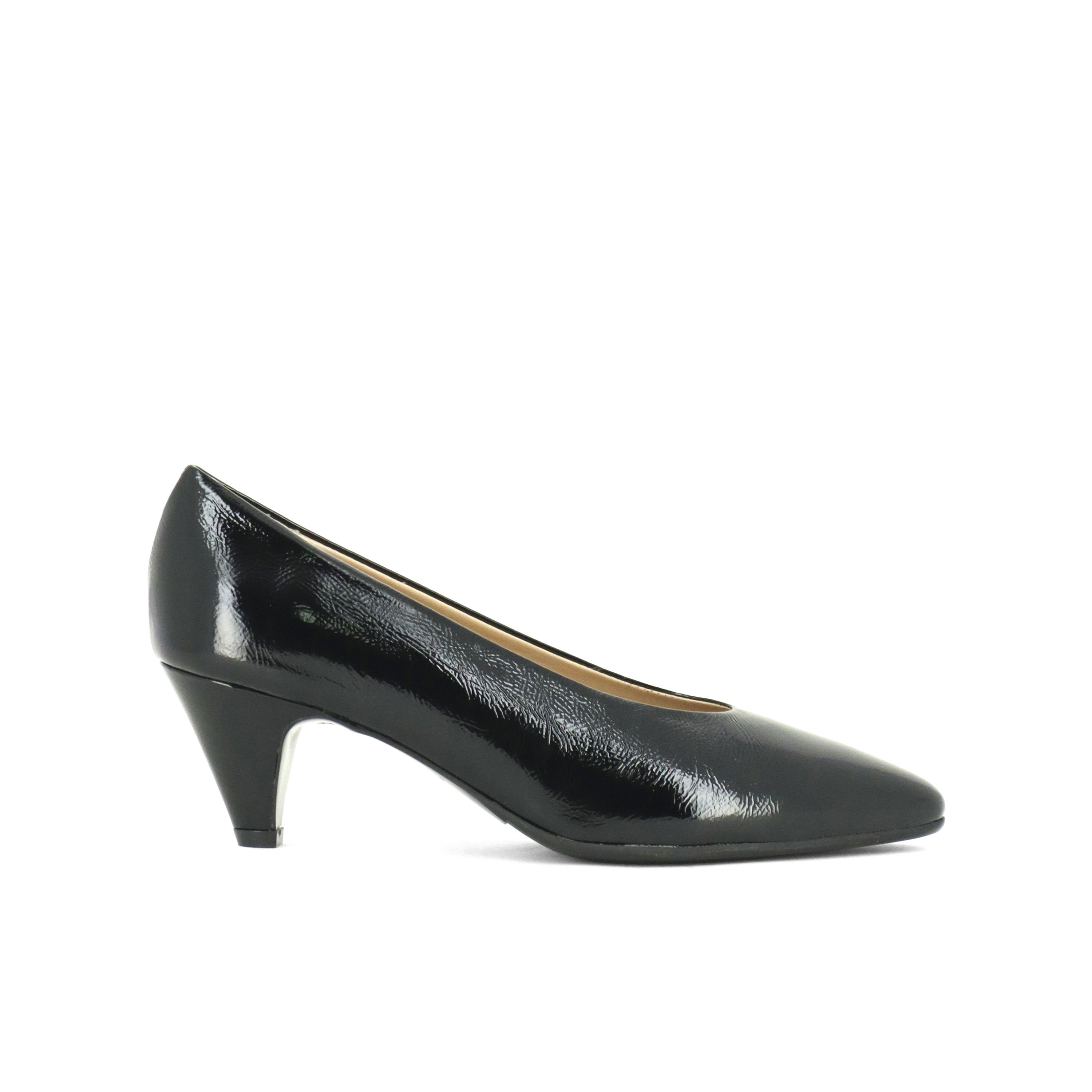 Eleanor Naplak Black