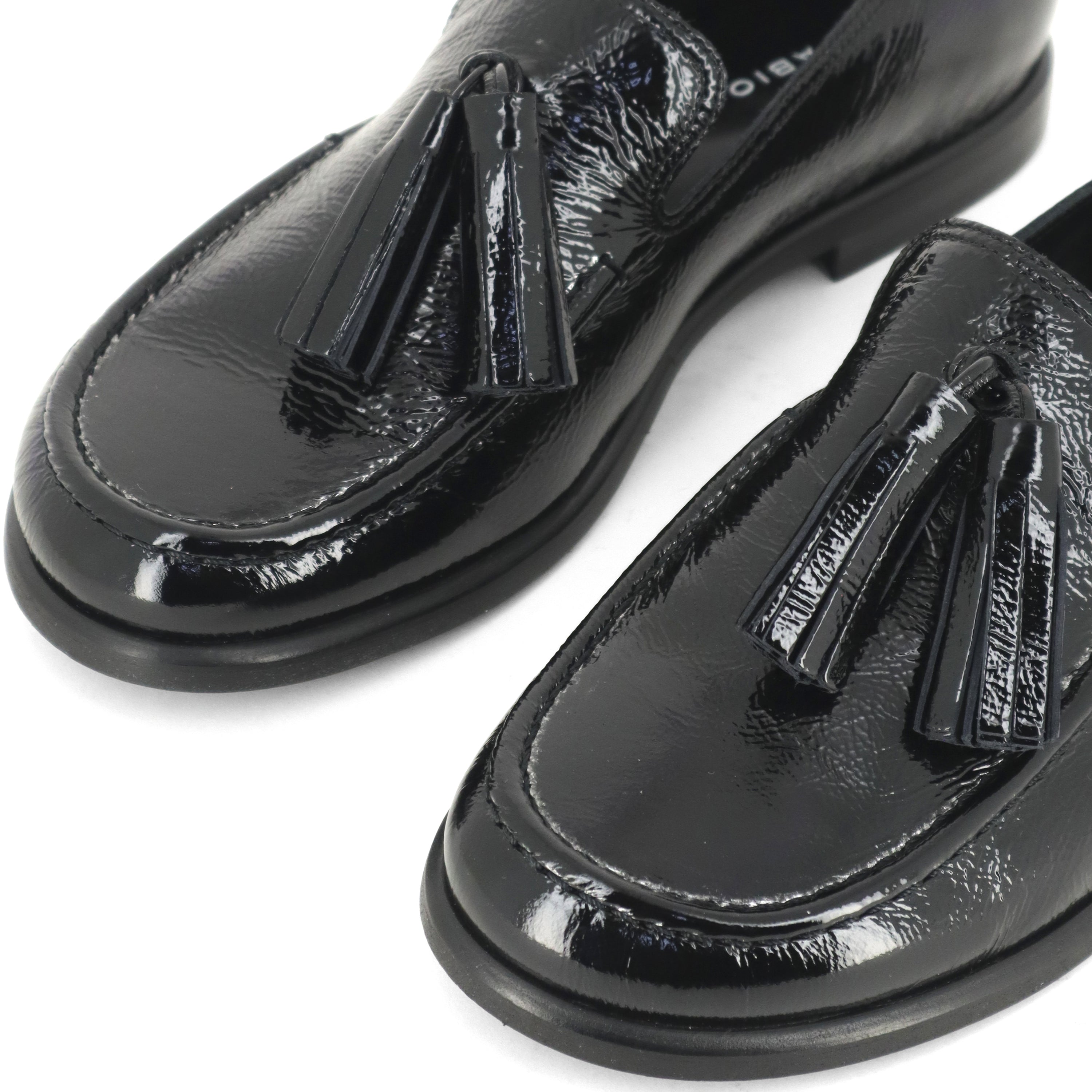 Kira Naplak Black
