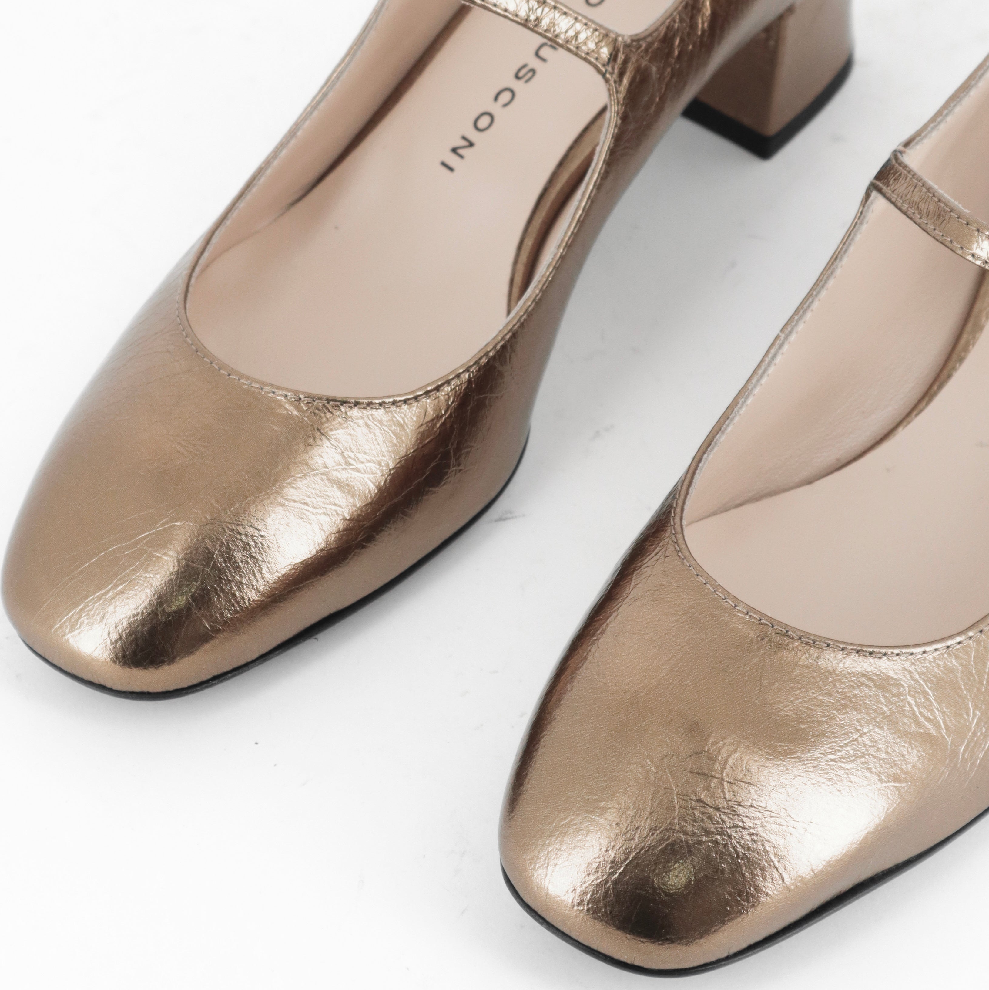 All Shoes – Fabio Rusconi