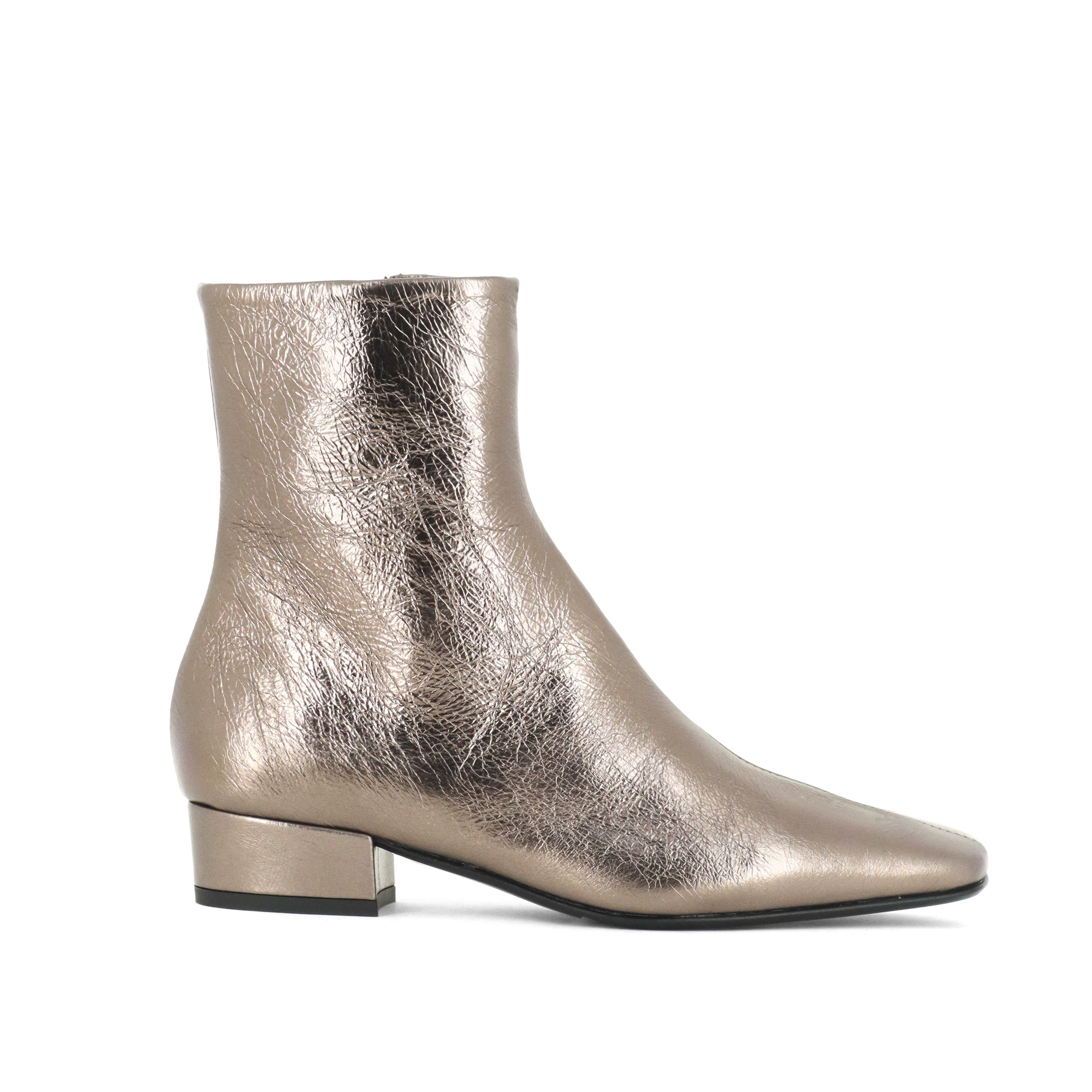 All Shoes – Fabio Rusconi