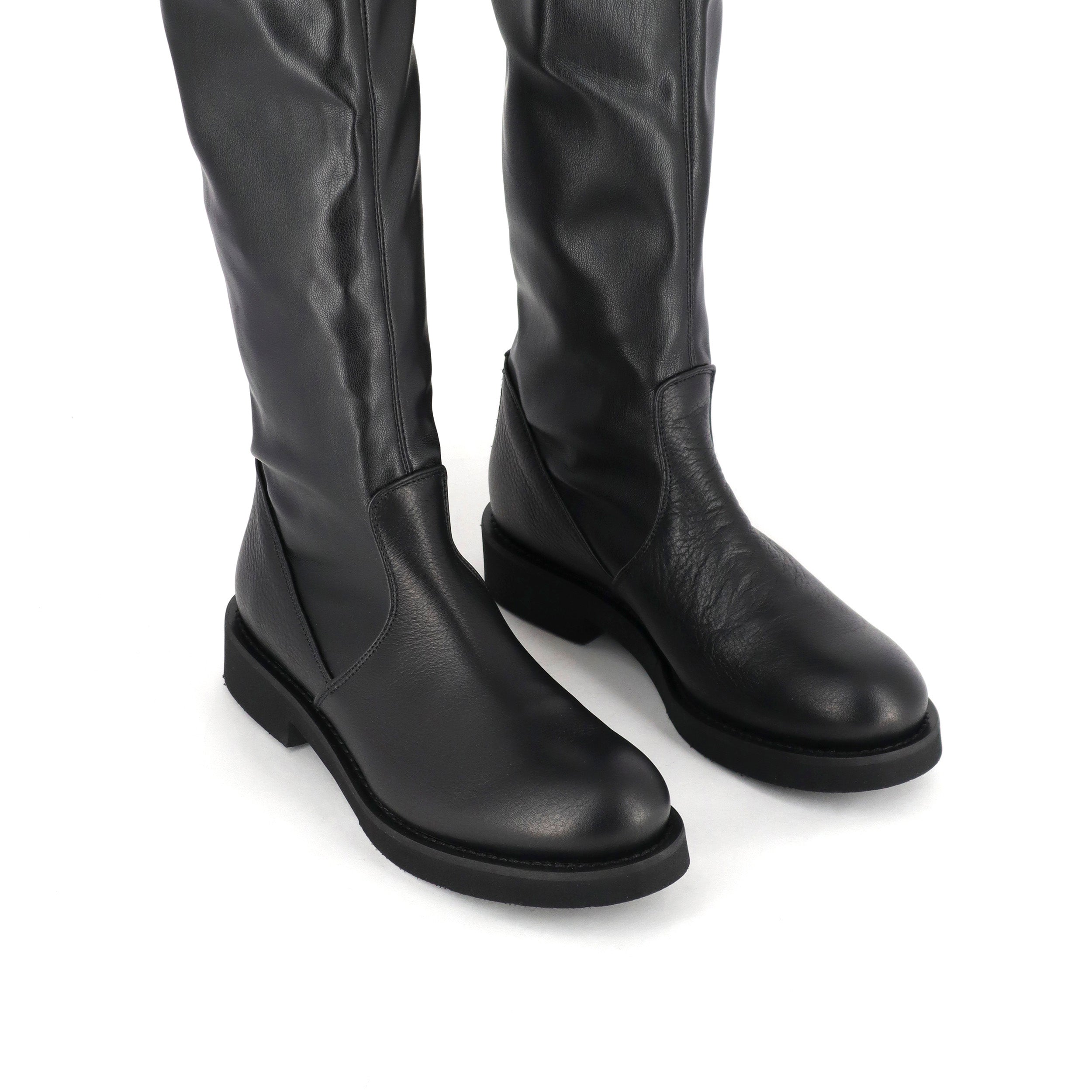 cleohvacchettanero2_1972f05a-