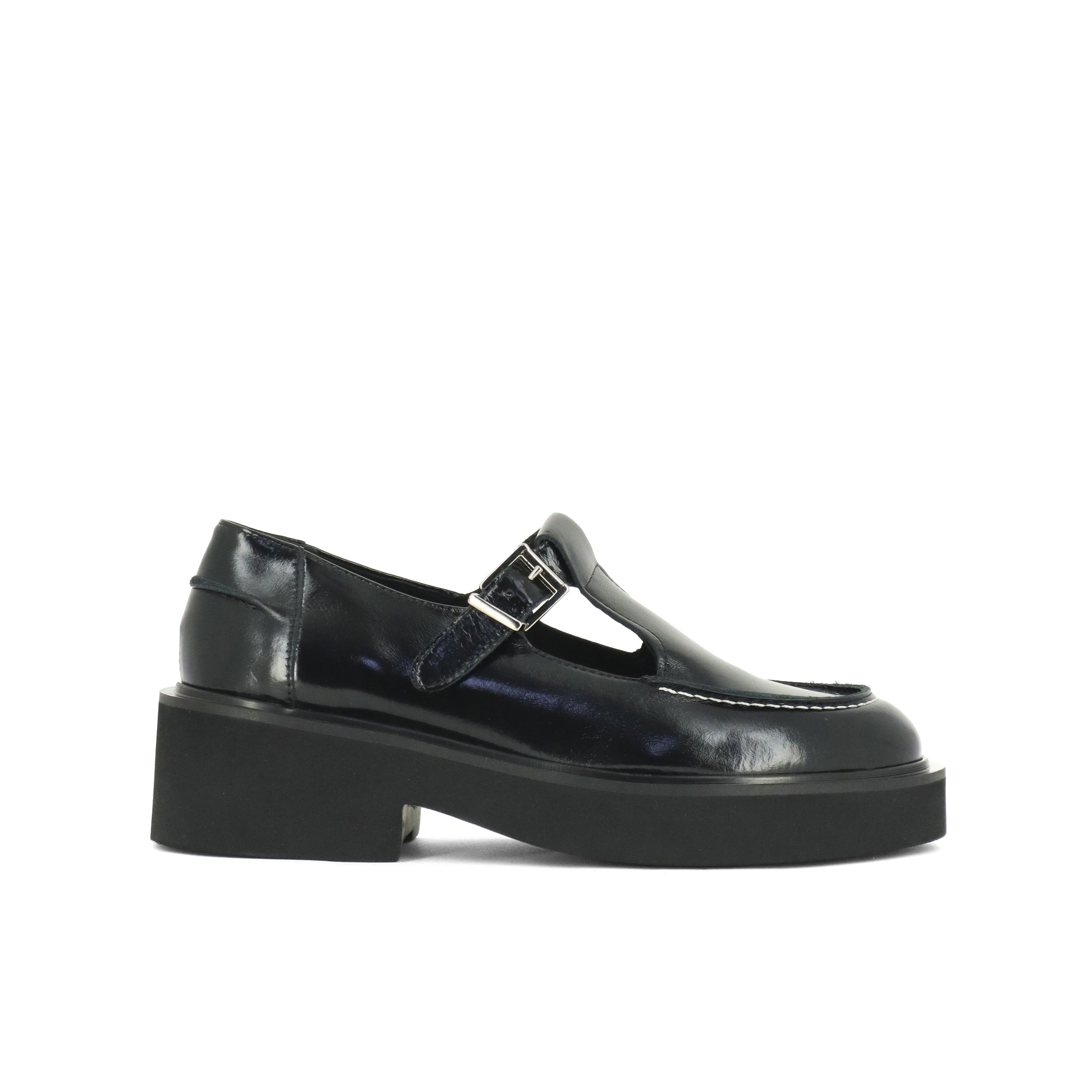 All Shoes – Fabio Rusconi